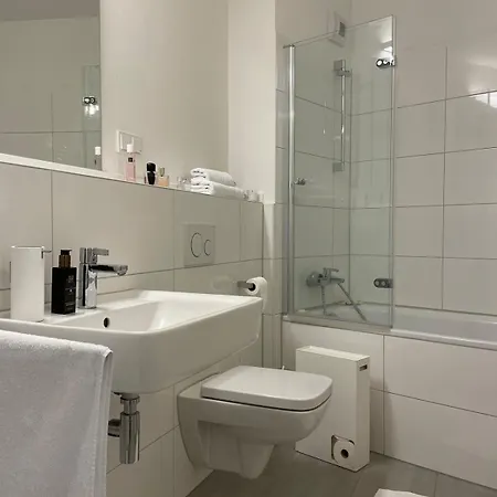 Design With River View * Dusseldorf